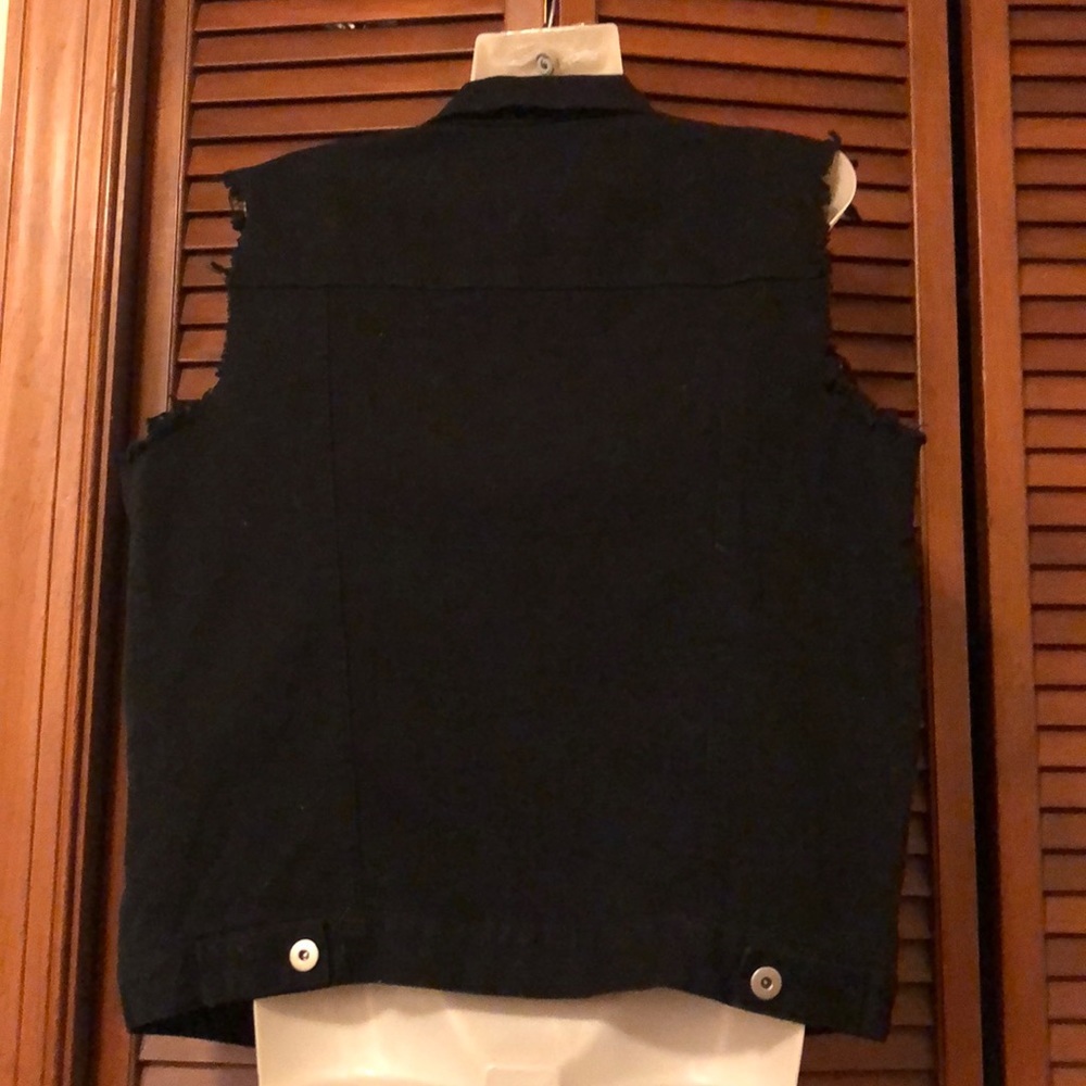 Love Tree, vest - Picture 3 of 6
